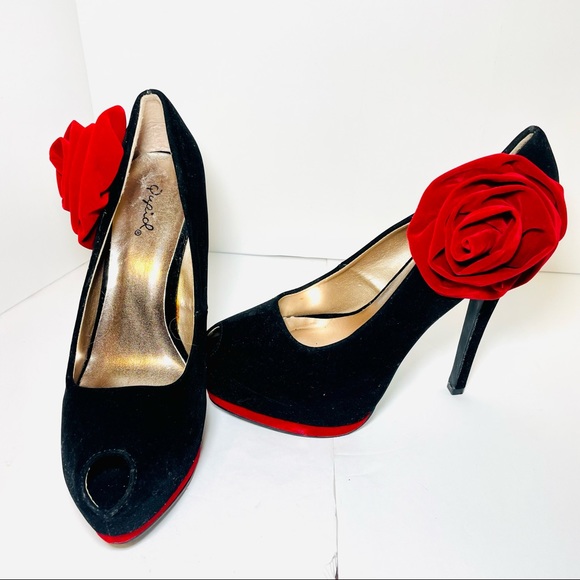 Qupid Red Rose Salsa Platform Heels - Picture 9 of 11